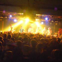 Bands bei track4.de: " SUPERSKANK ". Charts, Konzerte & kostenloser MP3 download, Genre: Alternative