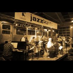 SOL NACIENTE SALSA BIG BAND