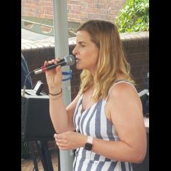 Buena Leche - Live Auftritt beim Cafe Sommerterrasen