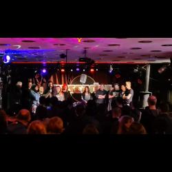 Buena Leche - Cascadas Bar am 06.05.22