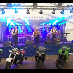 Flashback to the Sixties - FLASHBACK to the Sixties