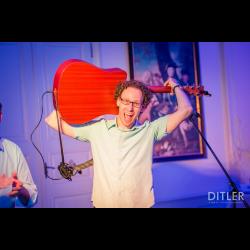 the musicman / Der DJ mit der Gitarre - the musicman - Der DJ mit der Gitarre LIVE (Hochzeit, Firmen-Event)
